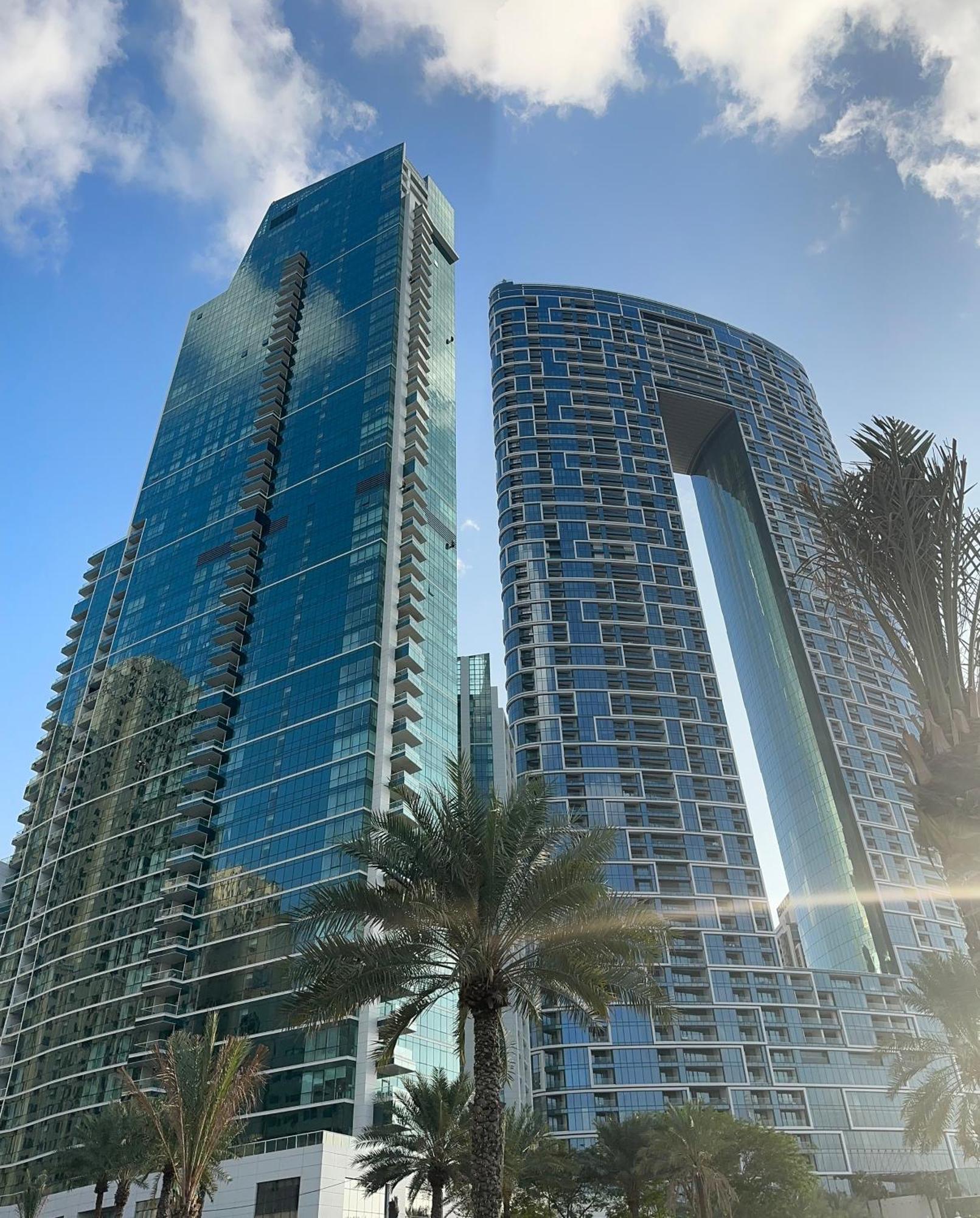 Stunning 5* 4Br-Oceanfront-Apartment Dubaj Zewnętrze zdjęcie
